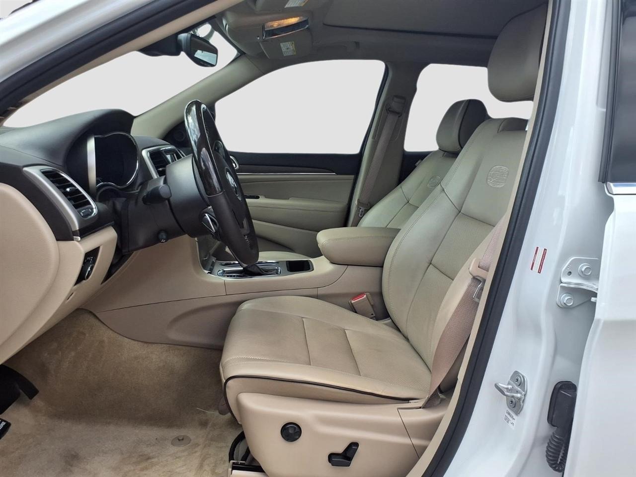Jeep Grand Cherokee Overland 2WD 2017