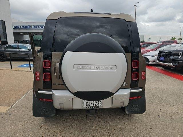 Land Rover Defender 110 SE 2021