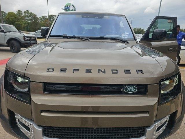 Land Rover Defender 110 SE 2021