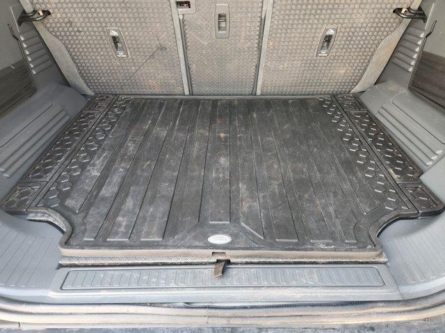 Land Rover Defender 110 SE 2021