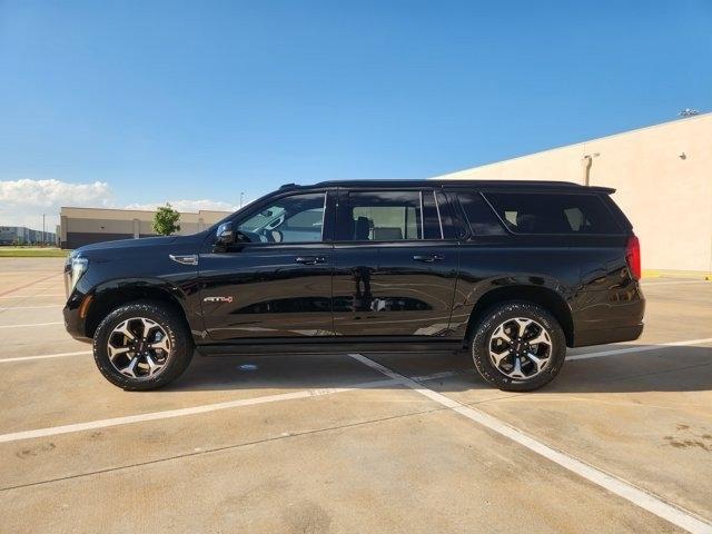 GMC Yukon XL AT4 4WD 2026