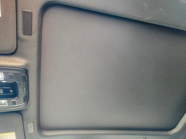 GMC Yukon XL AT4 4WD 2026