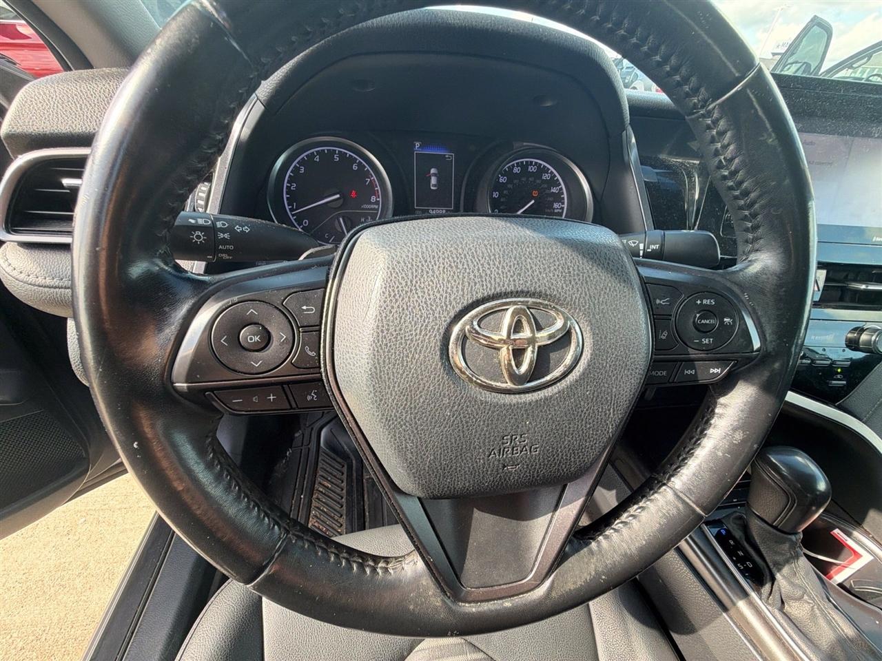 Toyota Camry SE 2021