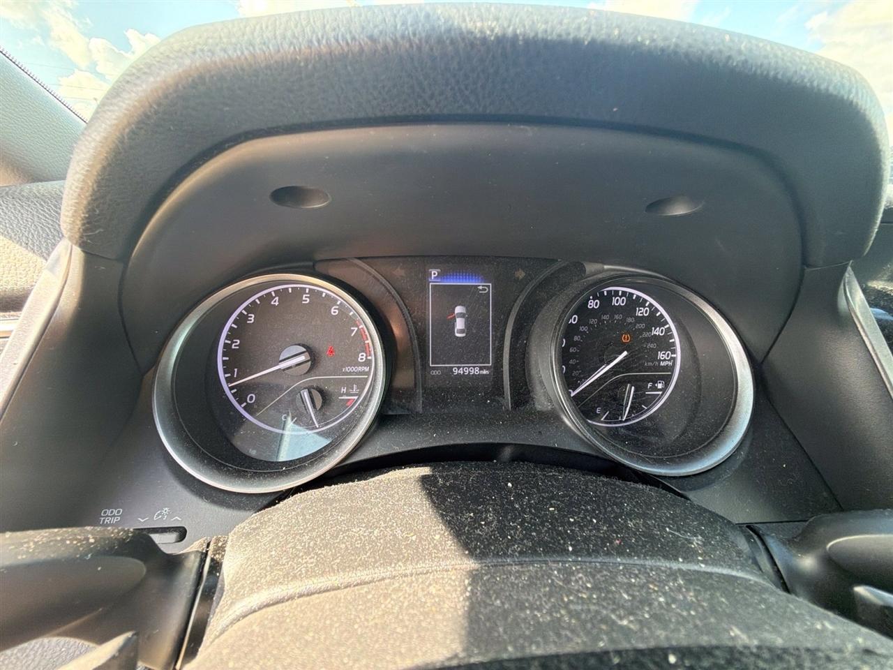 Toyota Camry SE 2021