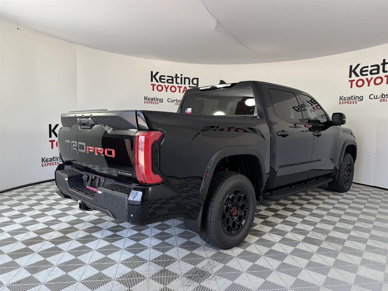 Toyota Tundra TRD PRO CrewMax 4WD Hybrid 2026