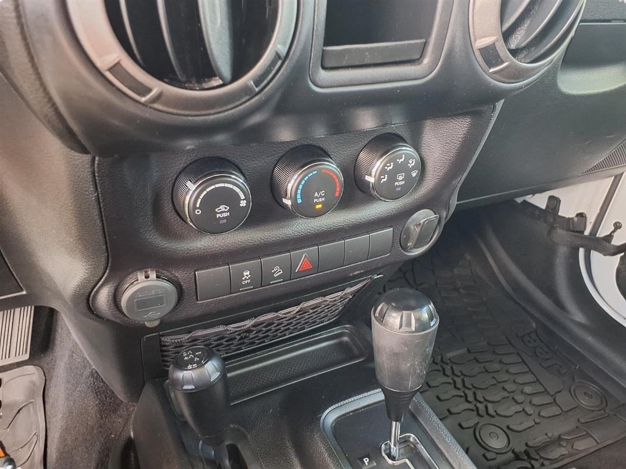Jeep Wrangler JK Sport 4WD 2018