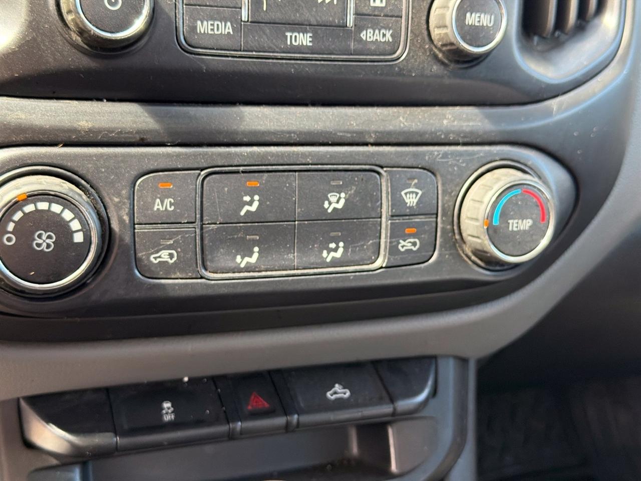 Chevrolet Colorado WT Ext. Cab 2WD 2015