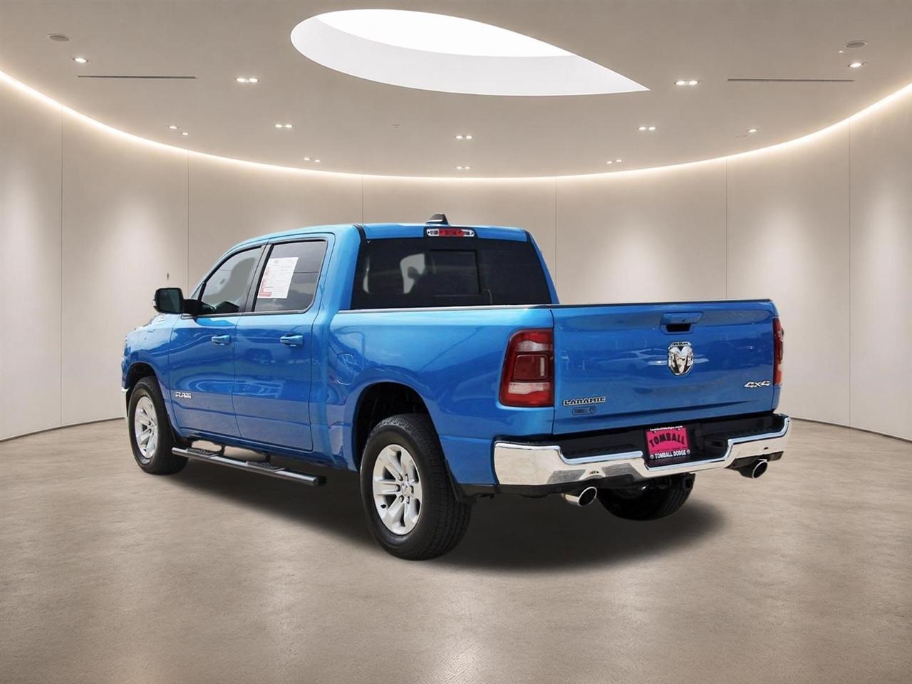 RAM 1500 Laramie Crew Cab SWB 4WD 2023