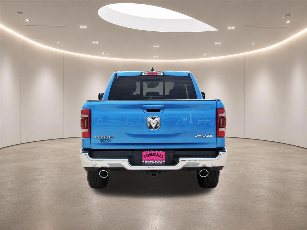 RAM 1500 Laramie Crew Cab SWB 4WD 2023