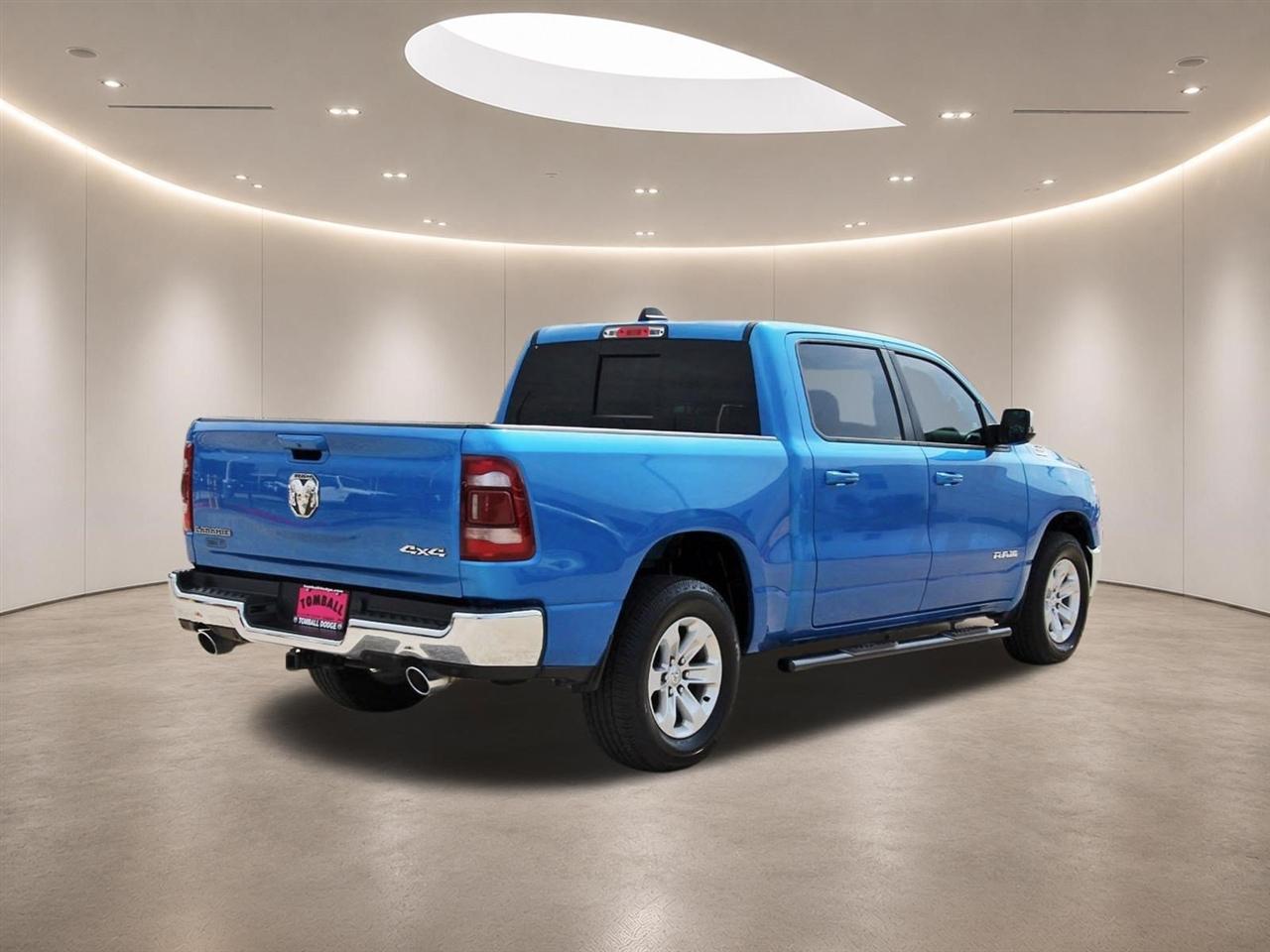 RAM 1500 Laramie Crew Cab SWB 4WD 2023