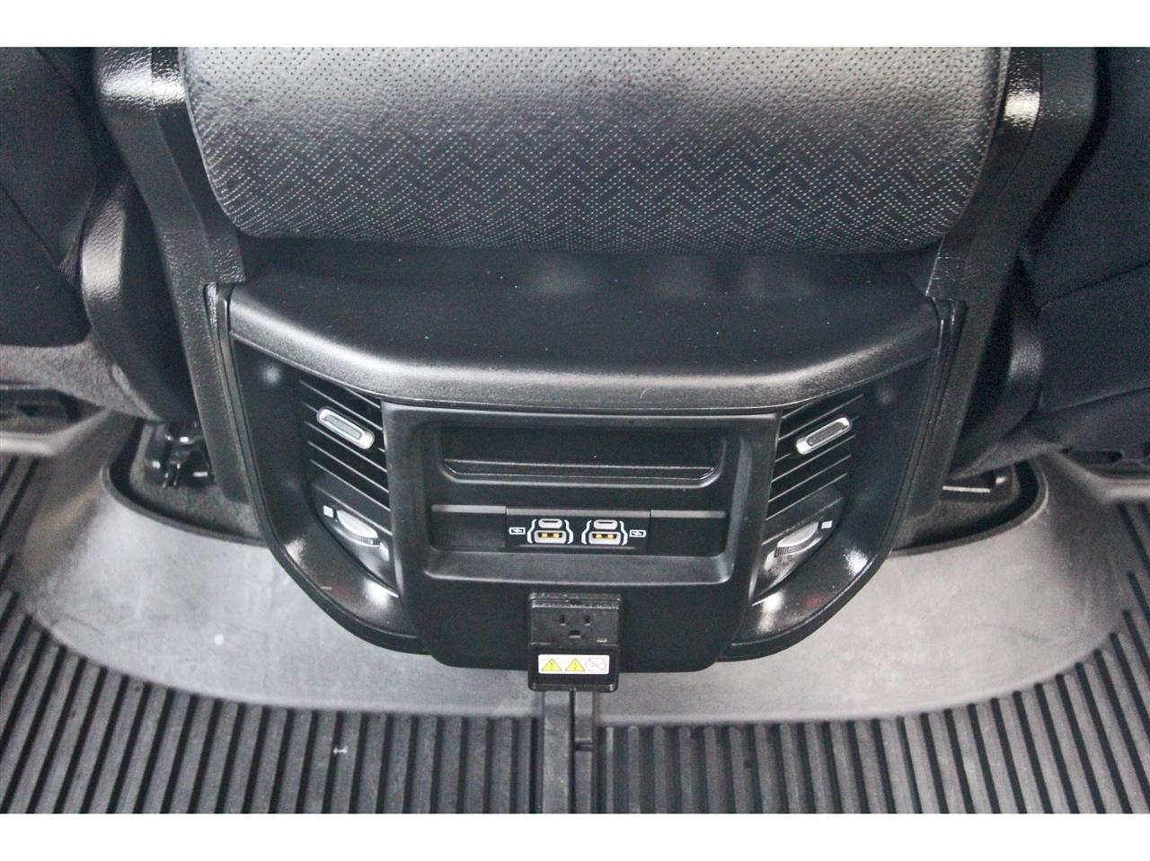 RAM 1500 Laramie Crew Cab SWB 4WD 2023