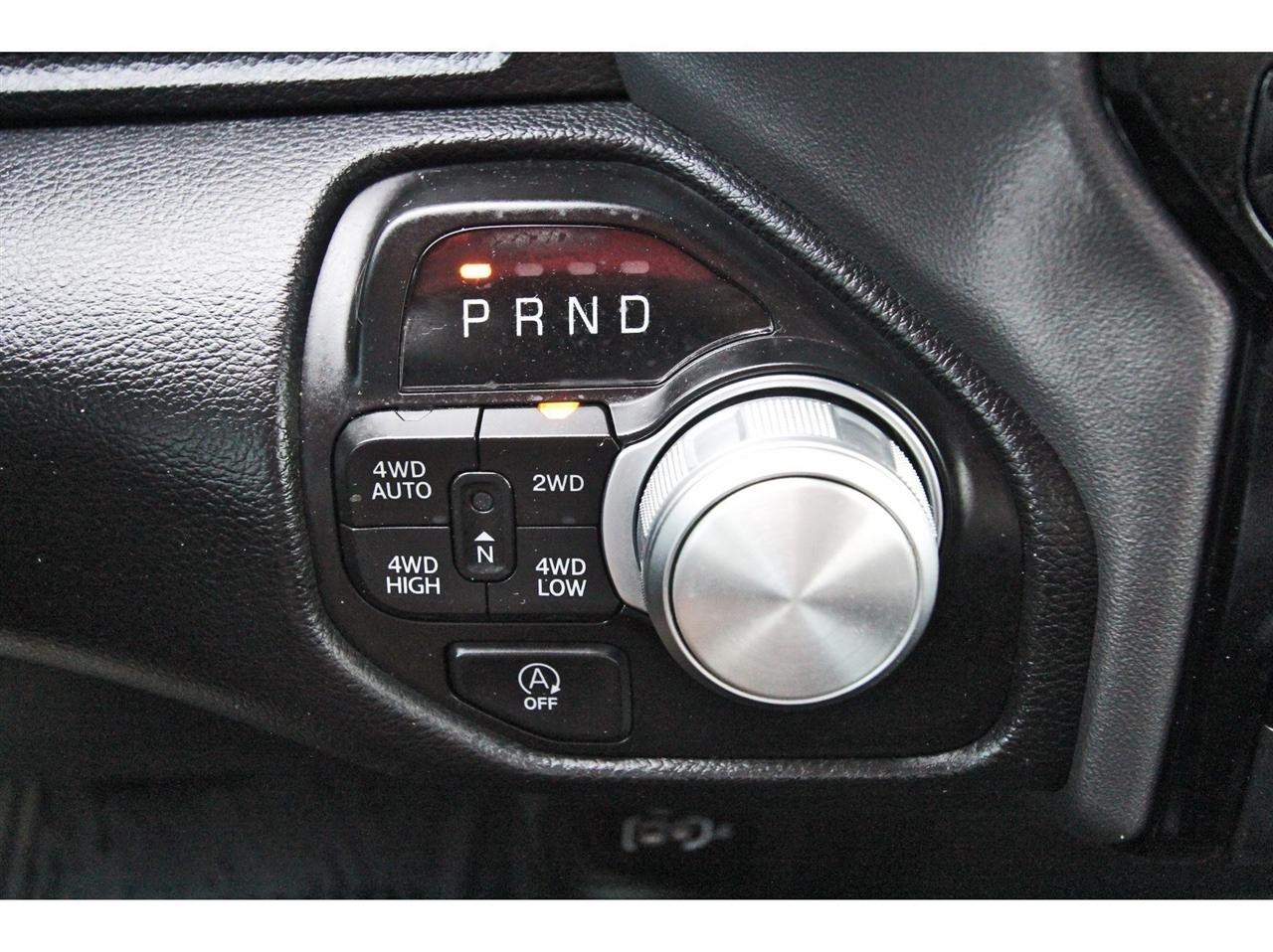 RAM 1500 Laramie Crew Cab SWB 4WD 2023