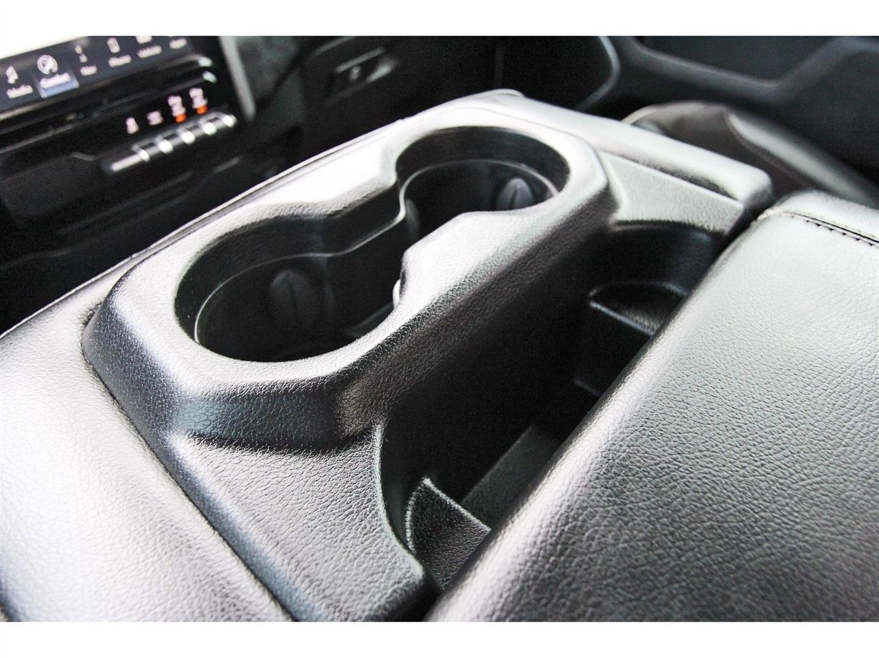 RAM 1500 Laramie Crew Cab SWB 4WD 2023