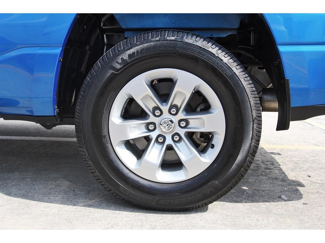 RAM 1500 Laramie Crew Cab SWB 4WD 2023