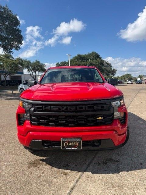 Chevrolet Silverado 1500 Custom Crew Cab 2WD 2025