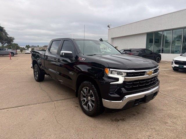2023 Chevrolet Silverado 1500 LT Crew Cab 4WD