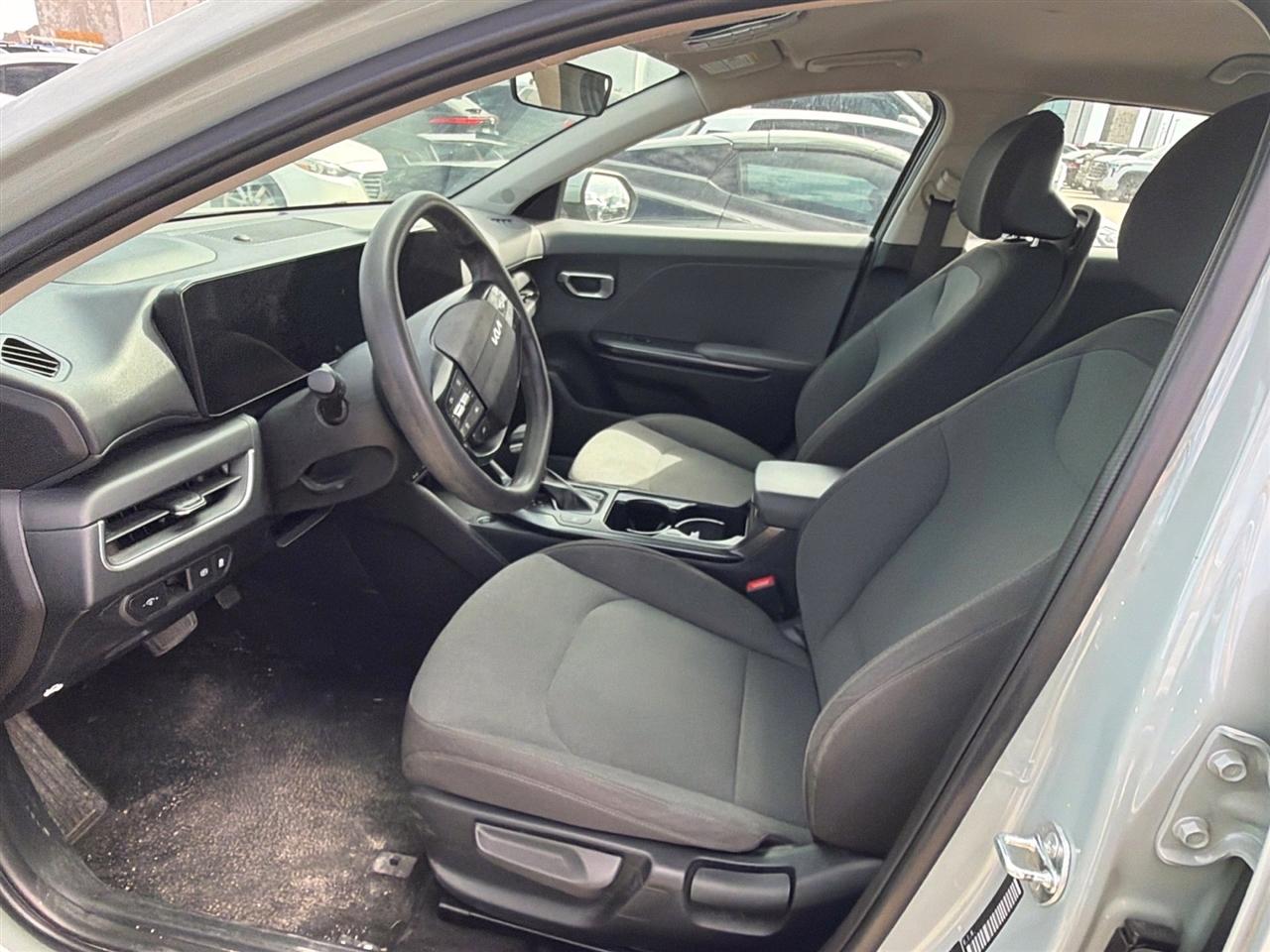 Kia K4 LXS 2025
