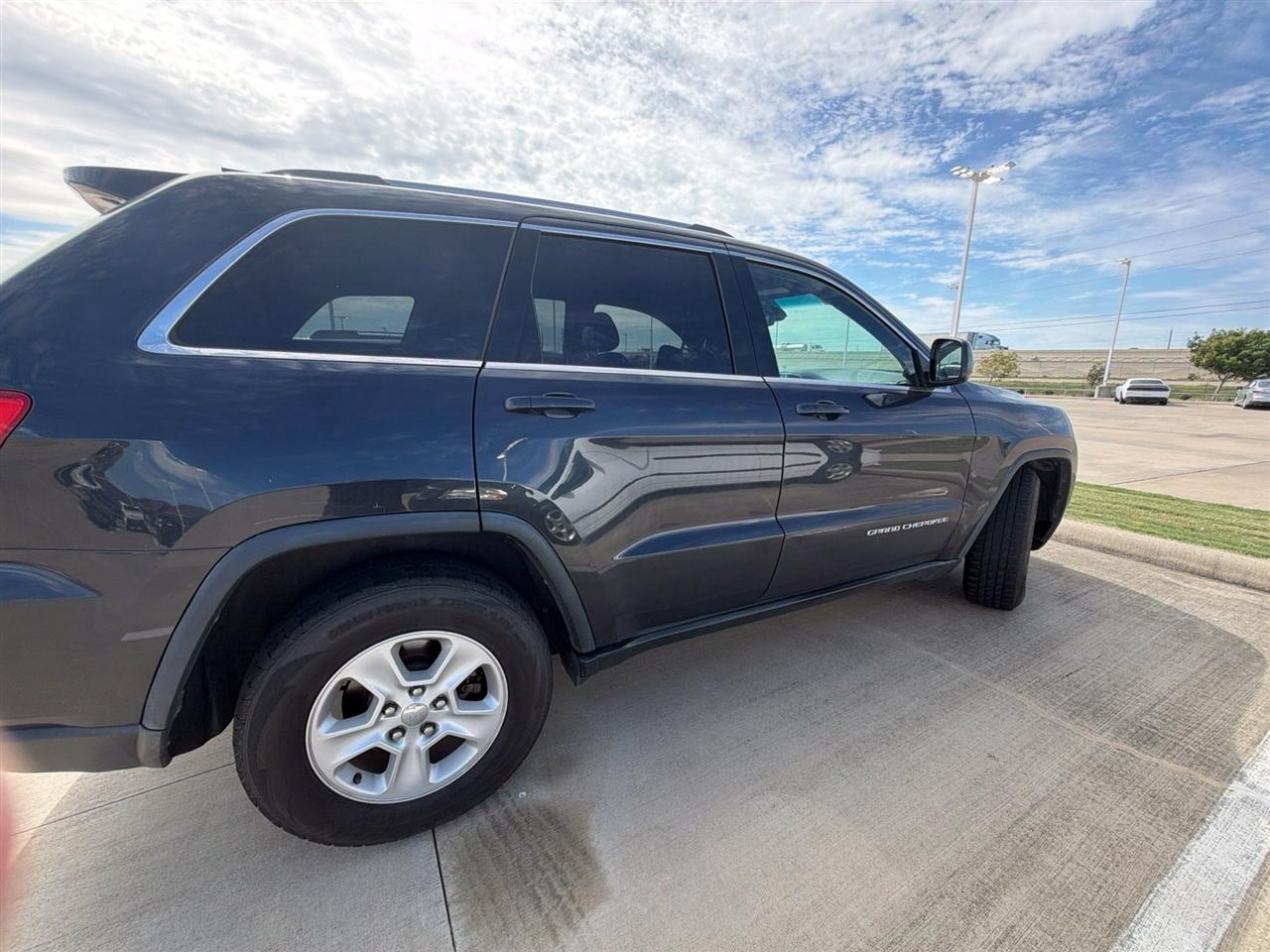 Jeep Grand Cherokee Laredo 2WD 2015