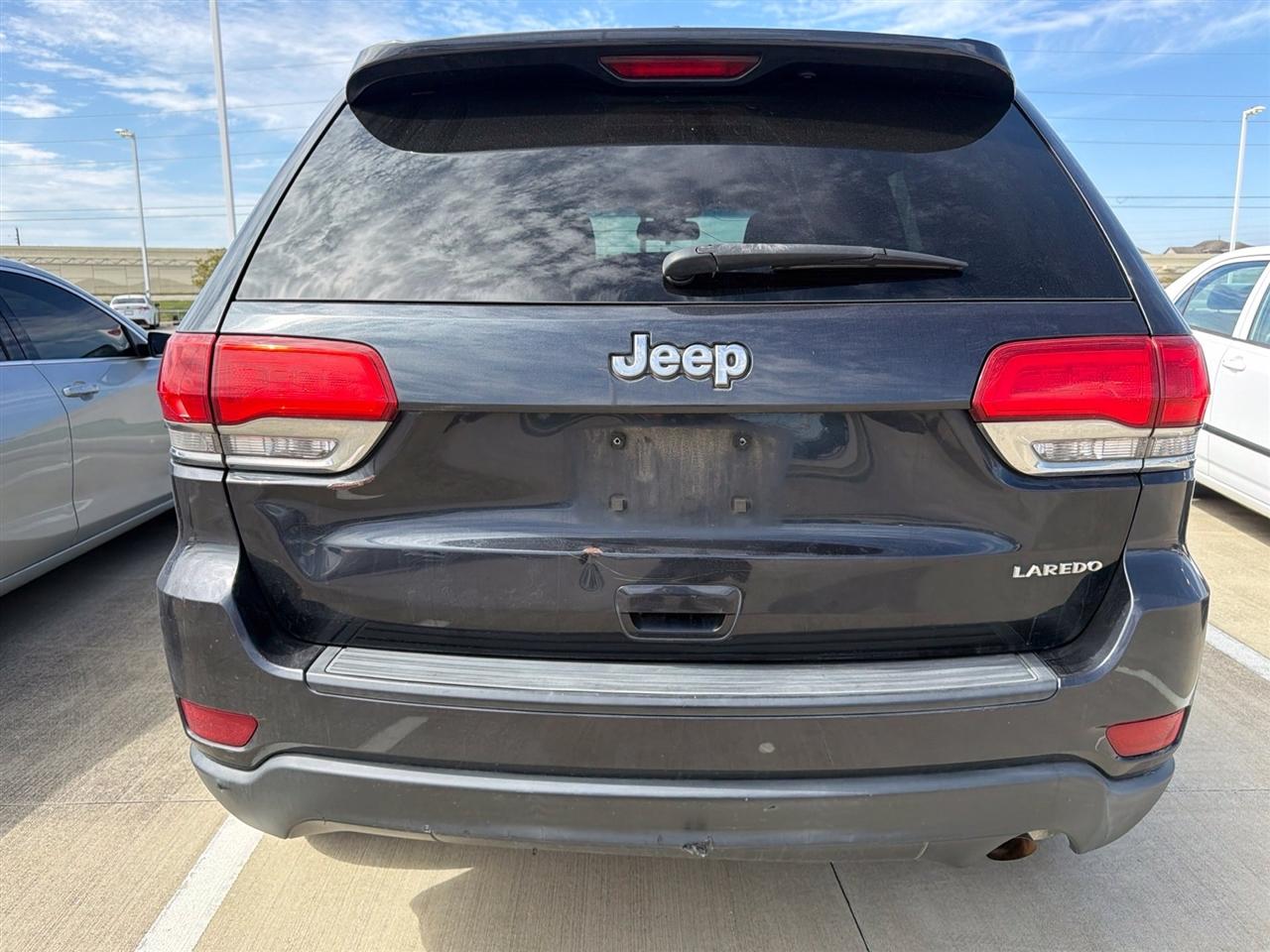 Jeep Grand Cherokee Laredo 2WD 2015