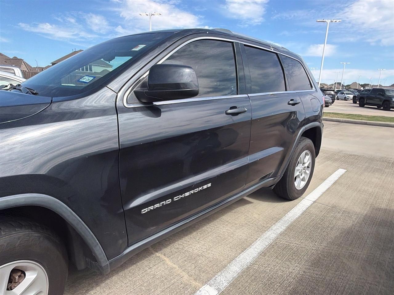 Jeep Grand Cherokee Laredo 2WD 2015