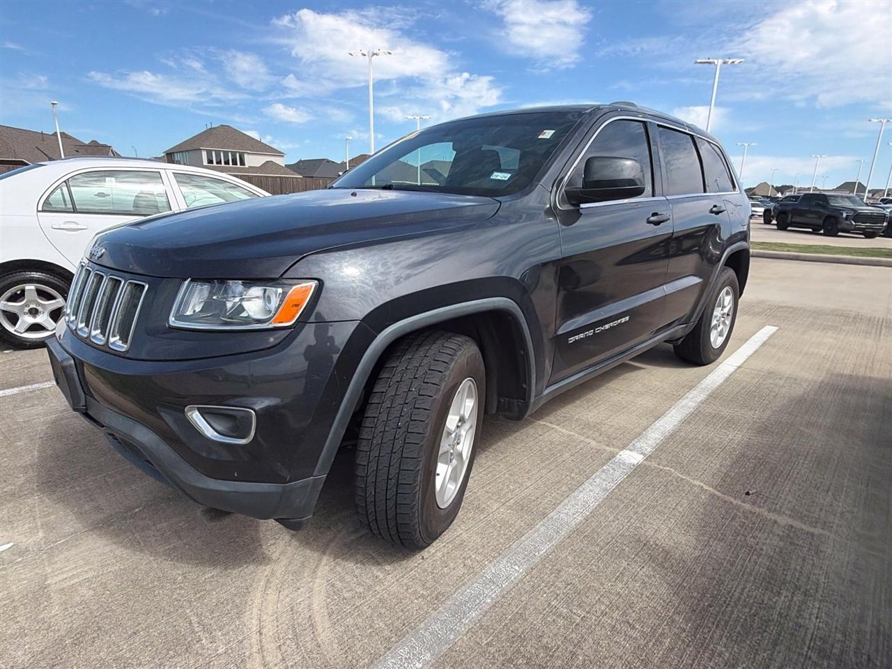 Jeep Grand Cherokee Laredo 2WD 2015