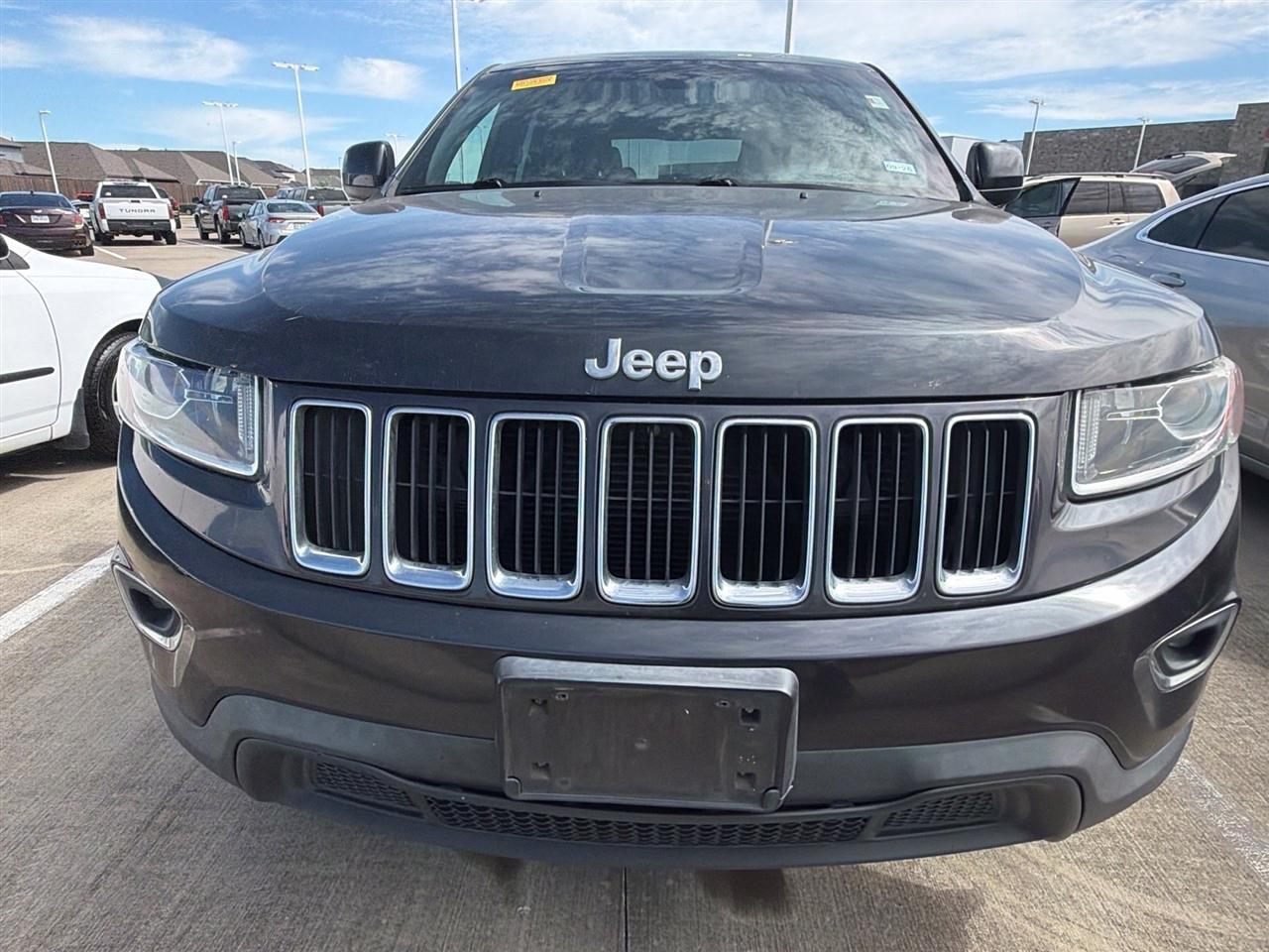 Jeep Grand Cherokee Laredo 2WD 2015