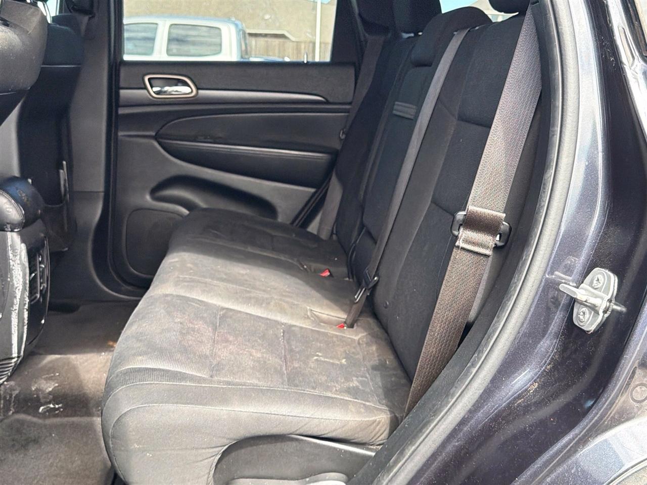 Jeep Grand Cherokee Laredo 2WD 2015