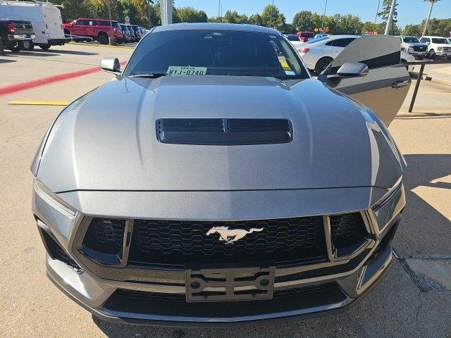Ford Mustang GT Premium Coupe 2025