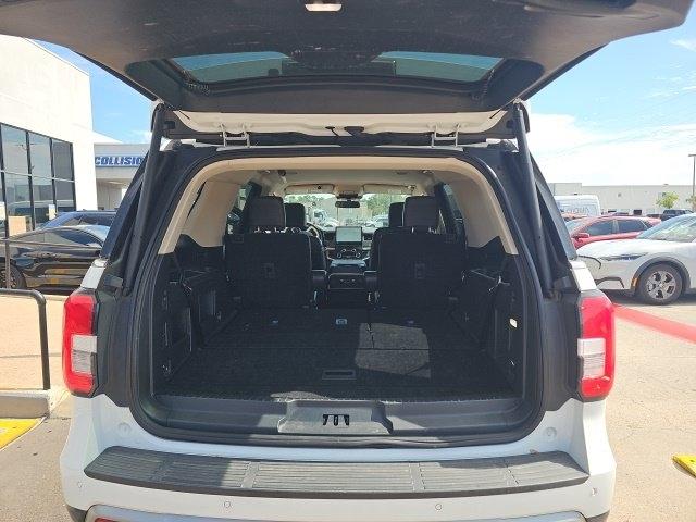 Ford Expedition XLT 4WD 2023