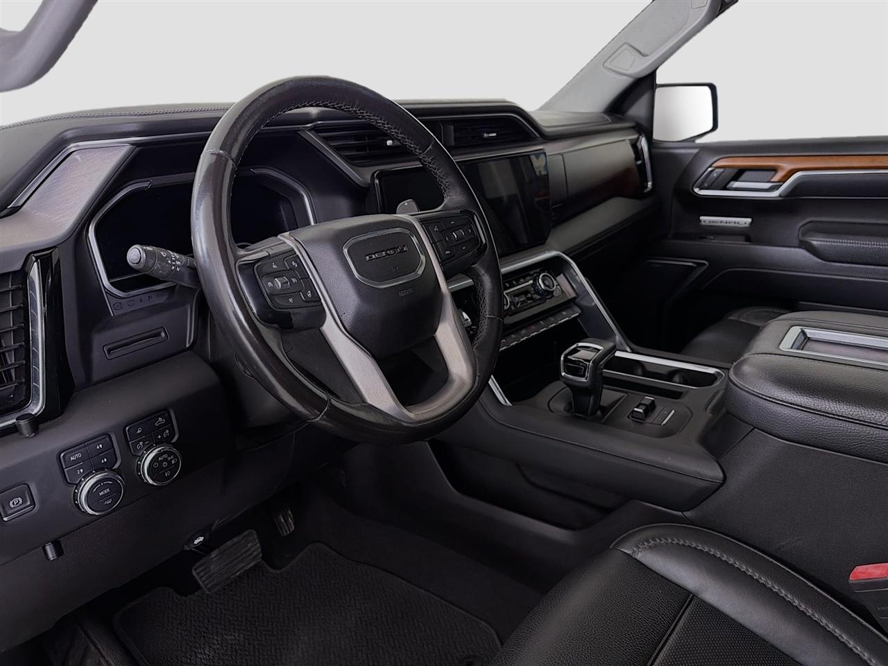 GMC Sierra 1500 Denali Crew Cab Short Box 4WD 2022