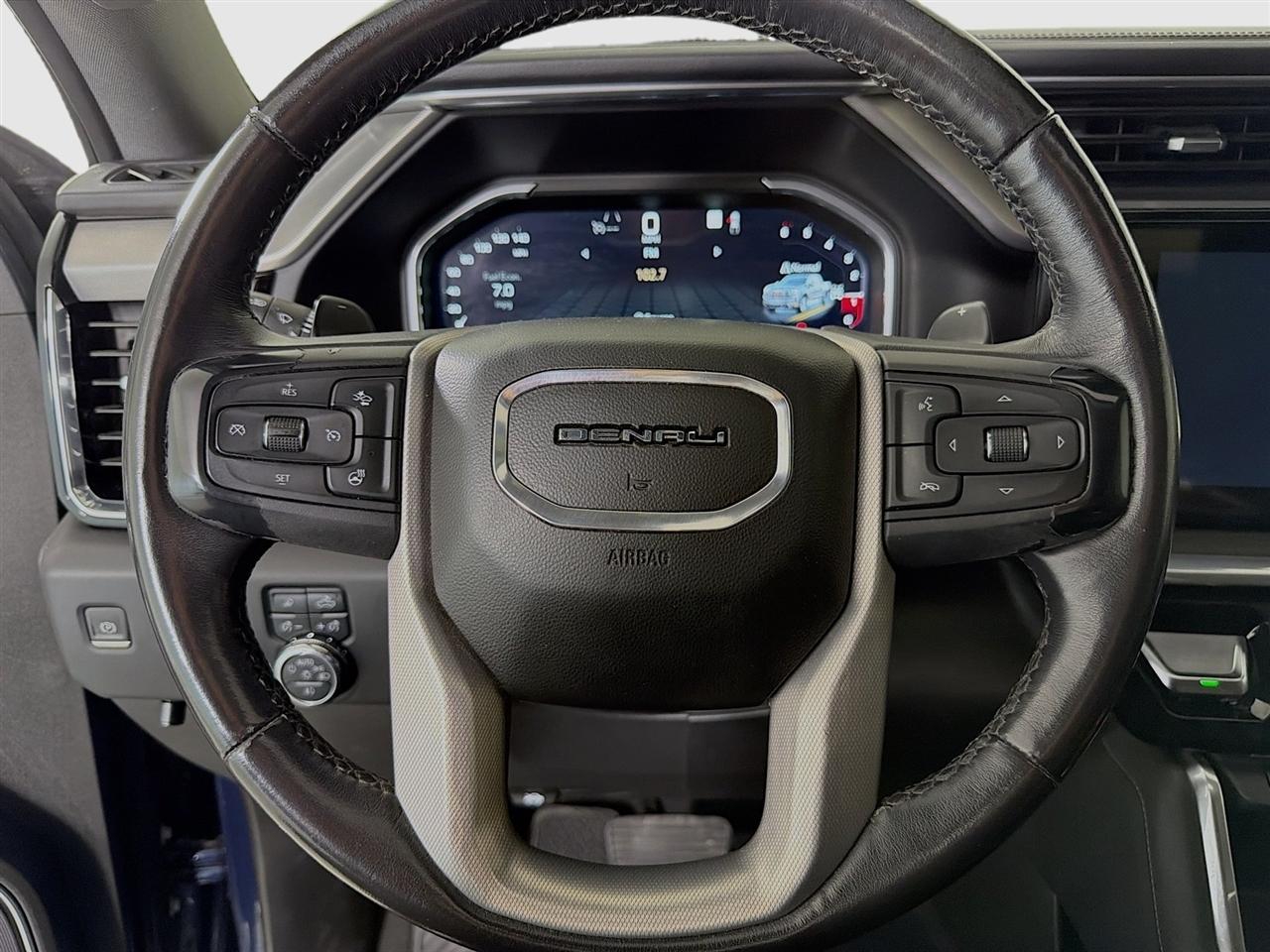 GMC Sierra 1500 Denali Crew Cab Short Box 4WD 2022