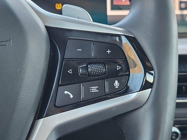 BMW 3-Series 330i 2025
