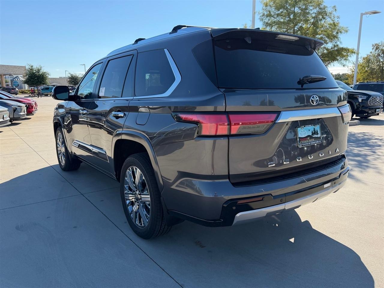 Toyota Sequoia TRD Pro 4WD 2026