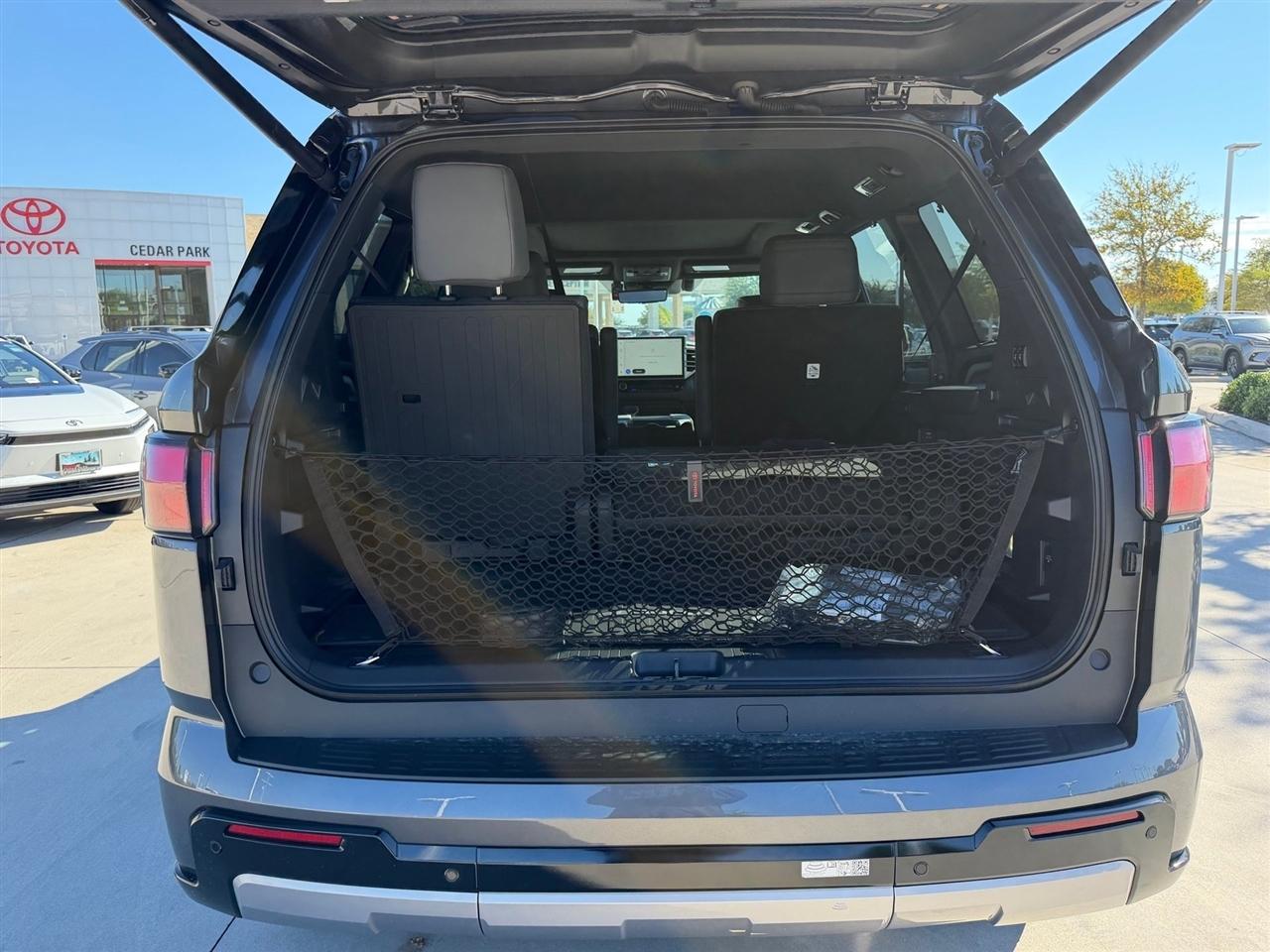 Toyota Sequoia TRD Pro 4WD 2026
