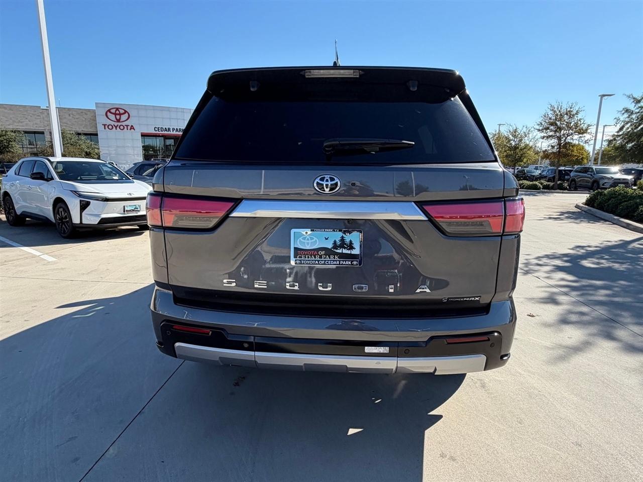 Toyota Sequoia TRD Pro 4WD 2026