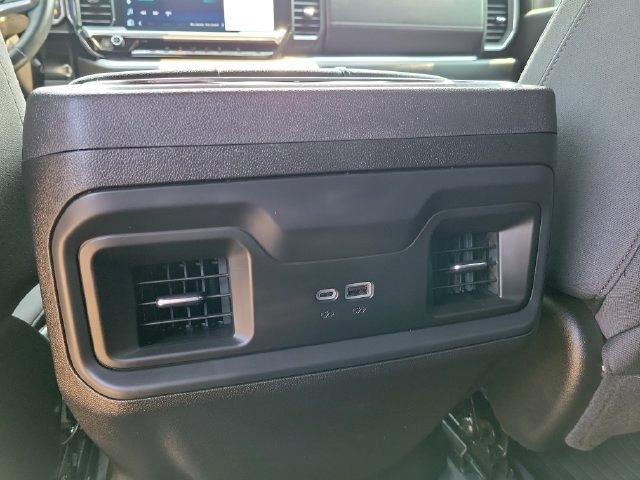 Chevrolet Silverado 1500 RST Crew Cab 4WD 2025