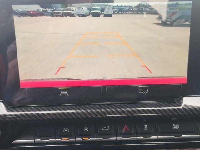 Chevrolet Silverado 1500 LT Crew Cab 2WD 2022