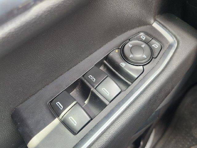 Chevrolet Silverado 1500 LT Crew Cab 2WD 2022