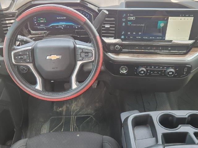 Chevrolet Silverado 1500 LT Crew Cab 2WD 2022