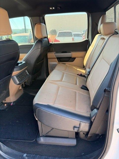 Ford F-350 SD Lariat Crew Cab Long Bed DRW 4WD 2024