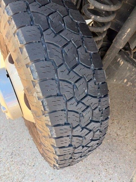 Ford F-350 SD Lariat Crew Cab Long Bed DRW 4WD 2024