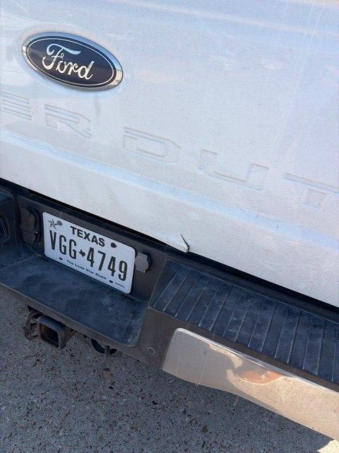 Ford F-350 SD Lariat Crew Cab Long Bed DRW 4WD 2024