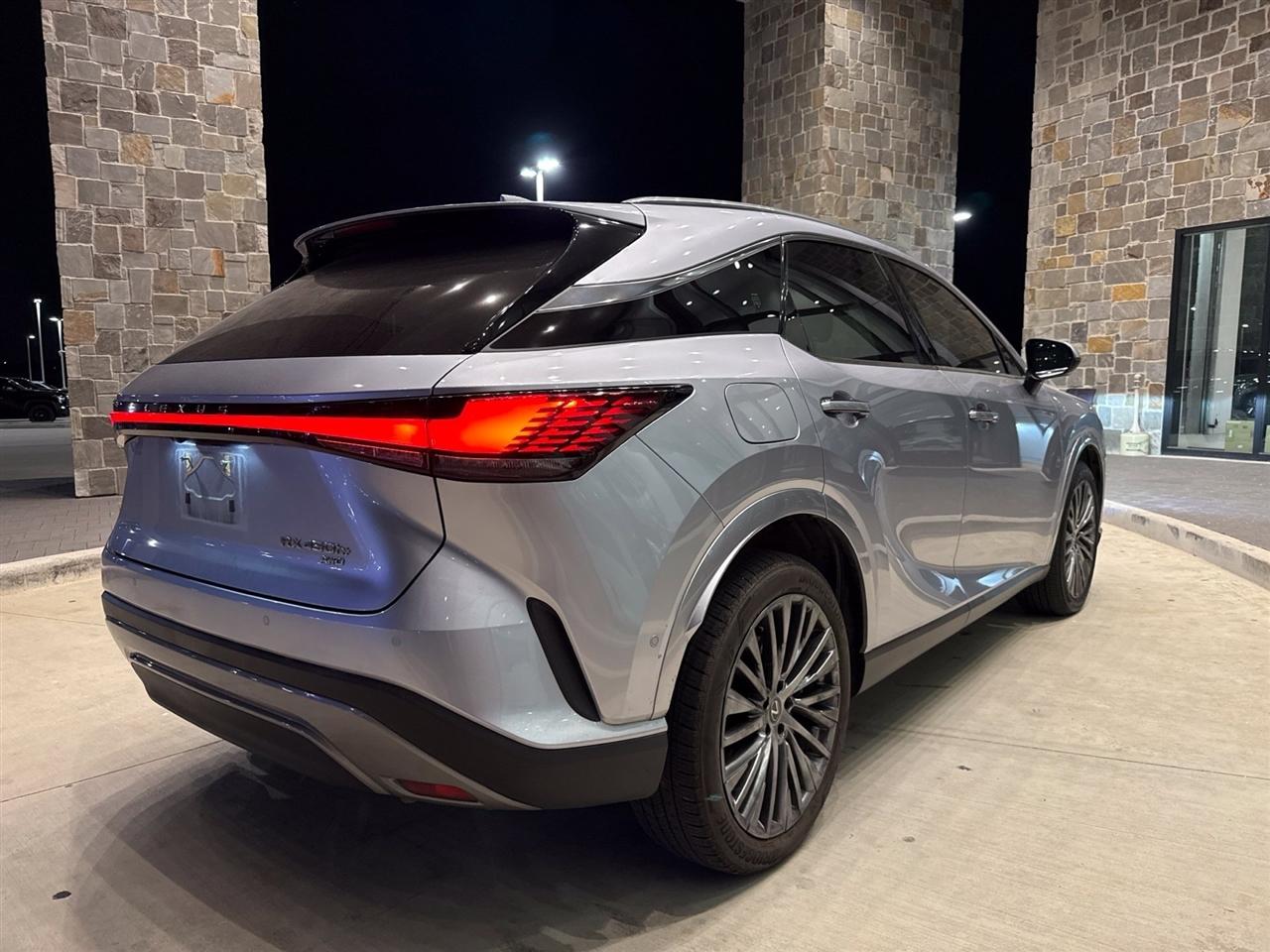 Lexus RX 450h+ Luxury AWD 2025