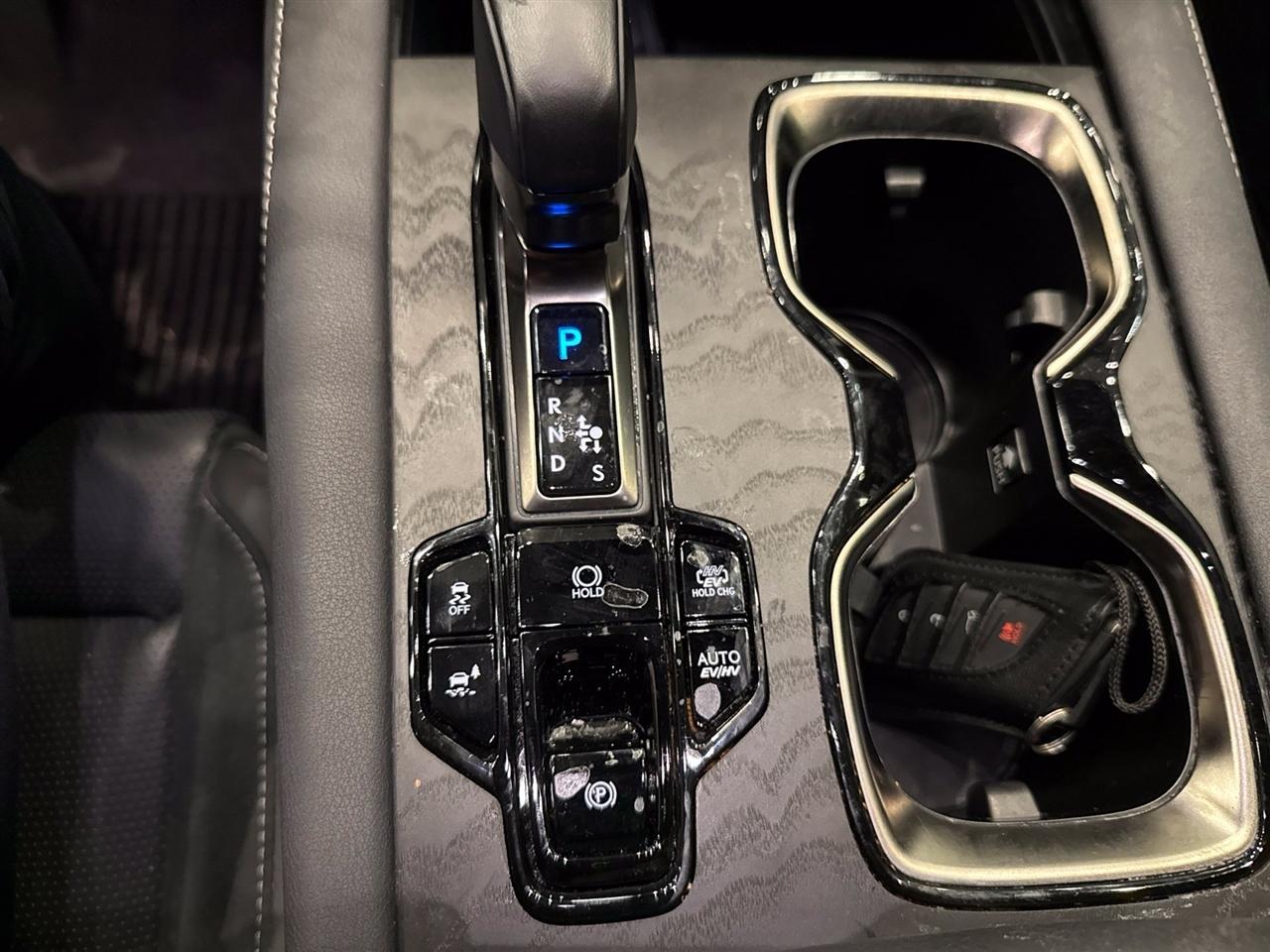 Lexus RX 450h+ Luxury AWD 2025