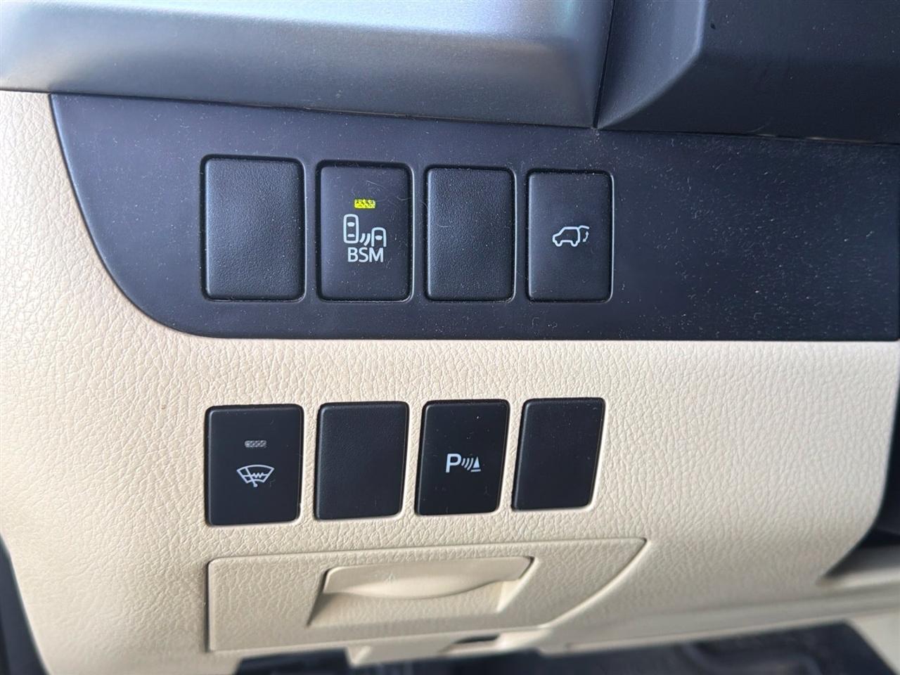 Toyota Highlander Limited FWD V6 2015