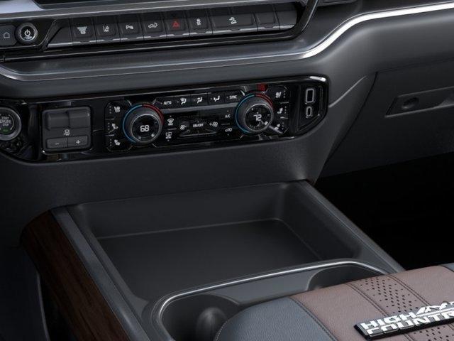 Chevrolet Silverado 2500HD High Country Crew Cab Long Box 4WD 2026