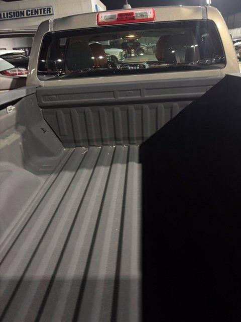 GMC Canyon SLE Crew Cab 2WD 2016