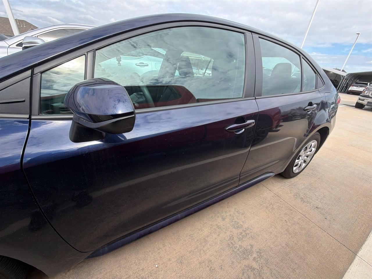 Toyota Corolla LE 2024