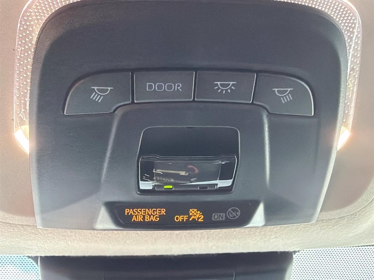 Toyota Corolla LE 2024