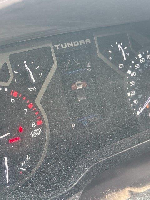 Toyota Tundra SR5 Double Cab 2WD 2023
